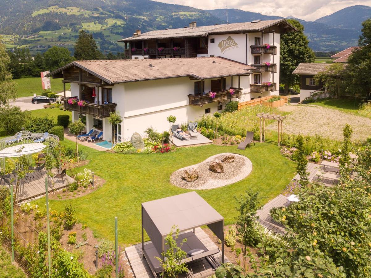 Hotel Laserz Lienz Exteriör bild